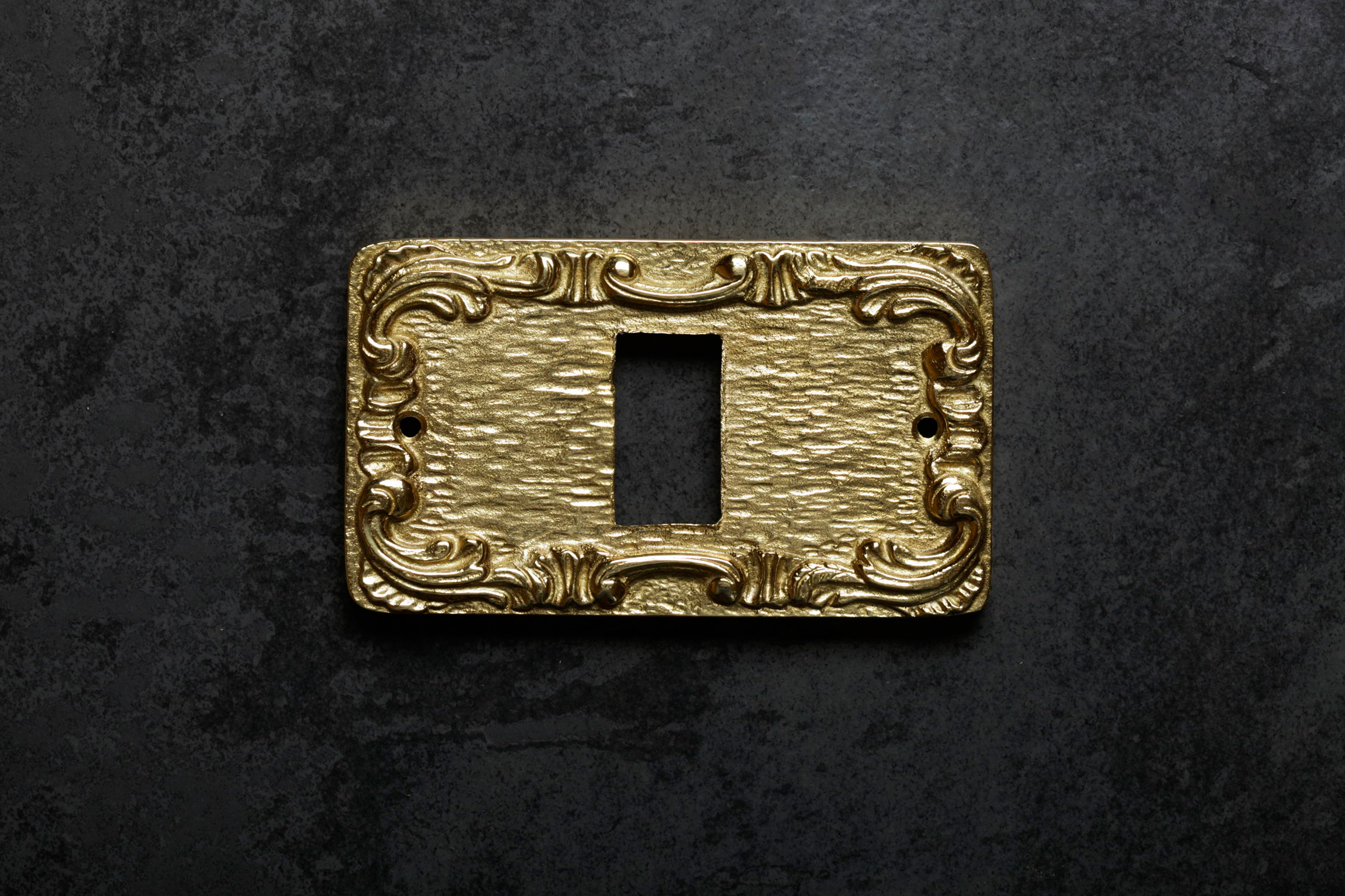 Spinetti Frosinone Artigiano maniglie accessori lampade ottone oro 